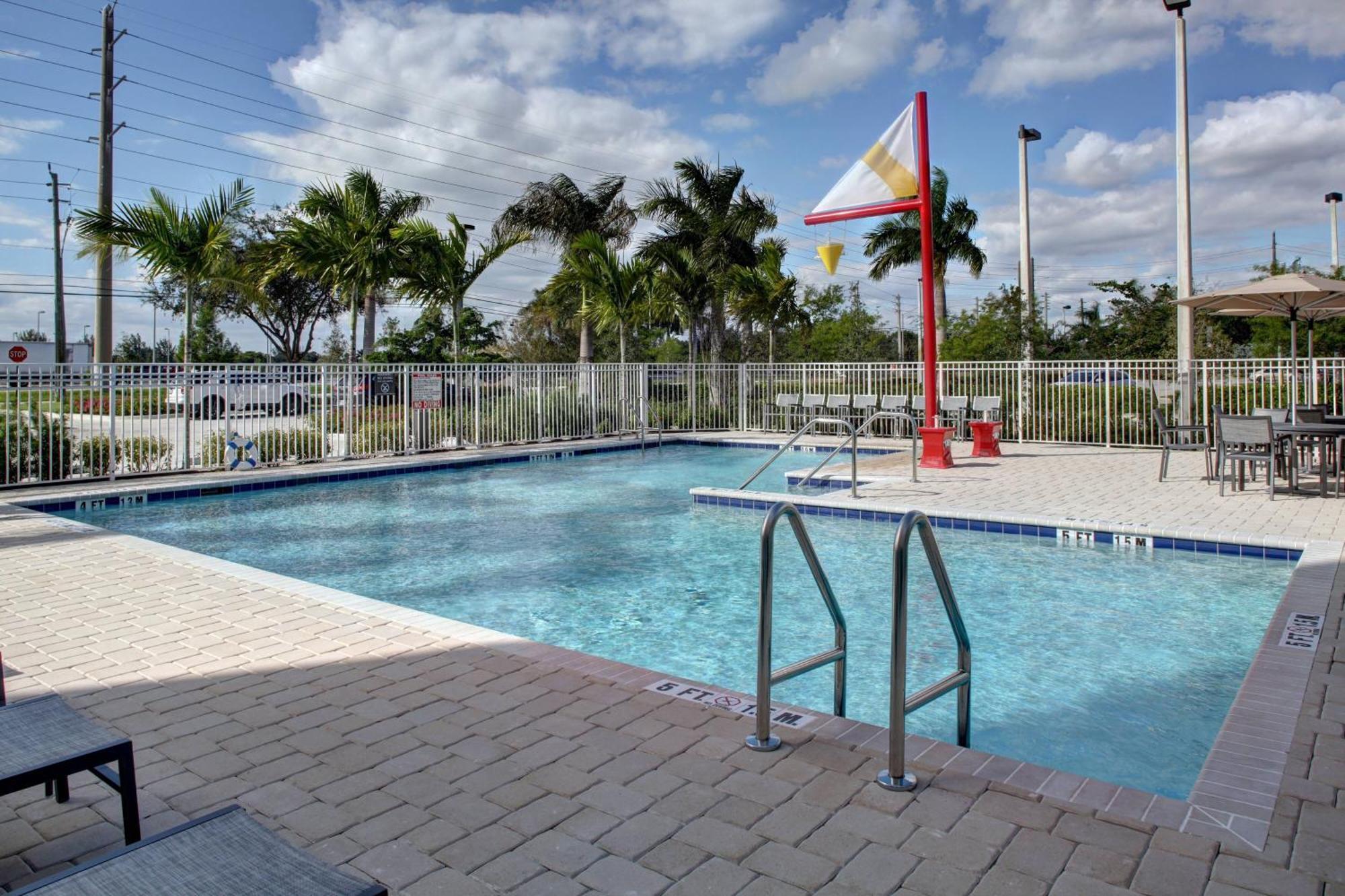 Residence Inn Fort Lauderdale Coconut Kültér fotó